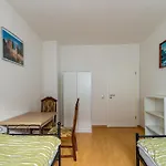 Handwerker-Apartment In Leipzig 3 Zimmer, 5 Einzelbetten, Optimale Lage