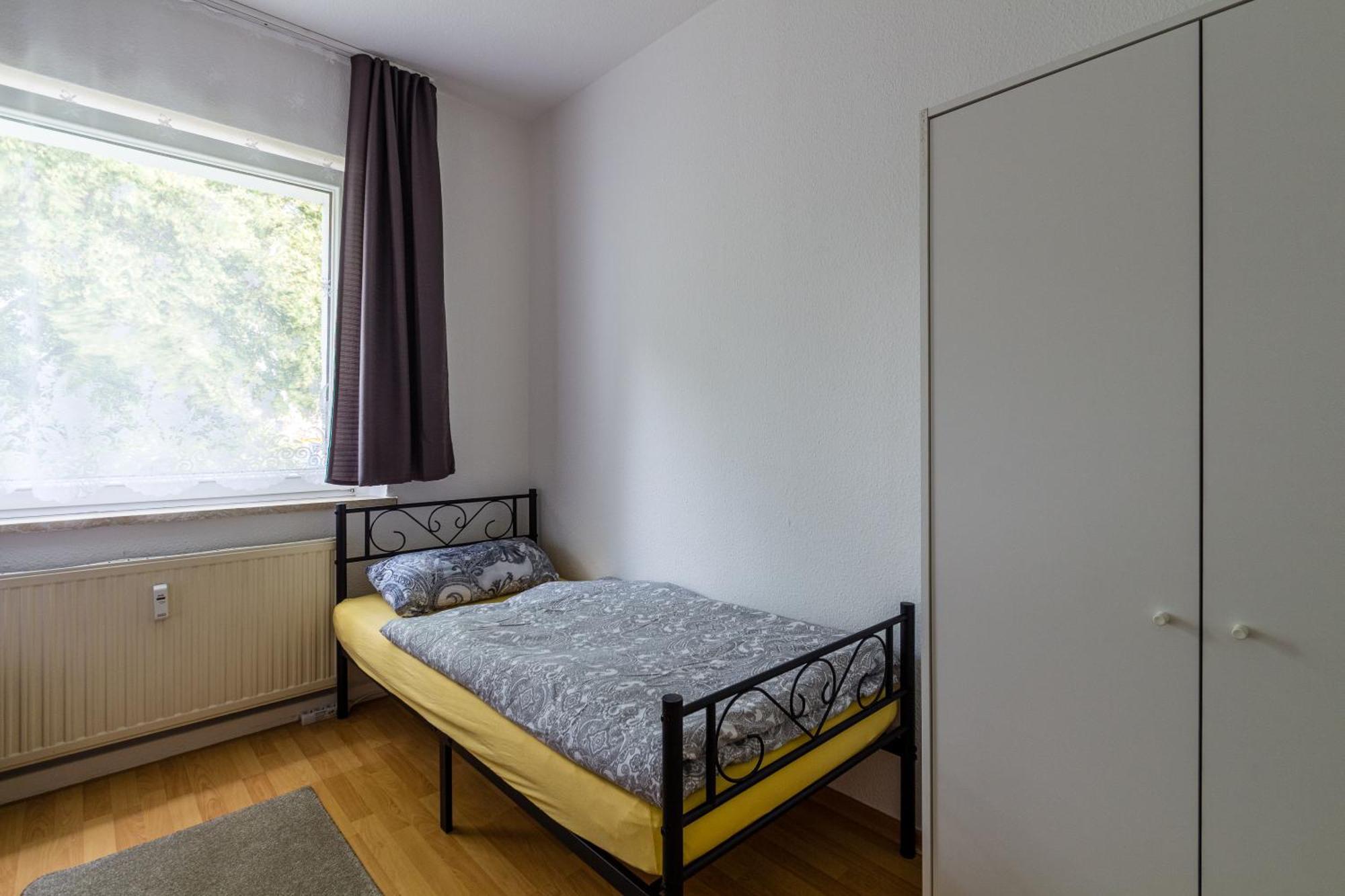 Handwerker-apartment In 3 Zimmer, 5 Einzelbetten, Optimale Lage *