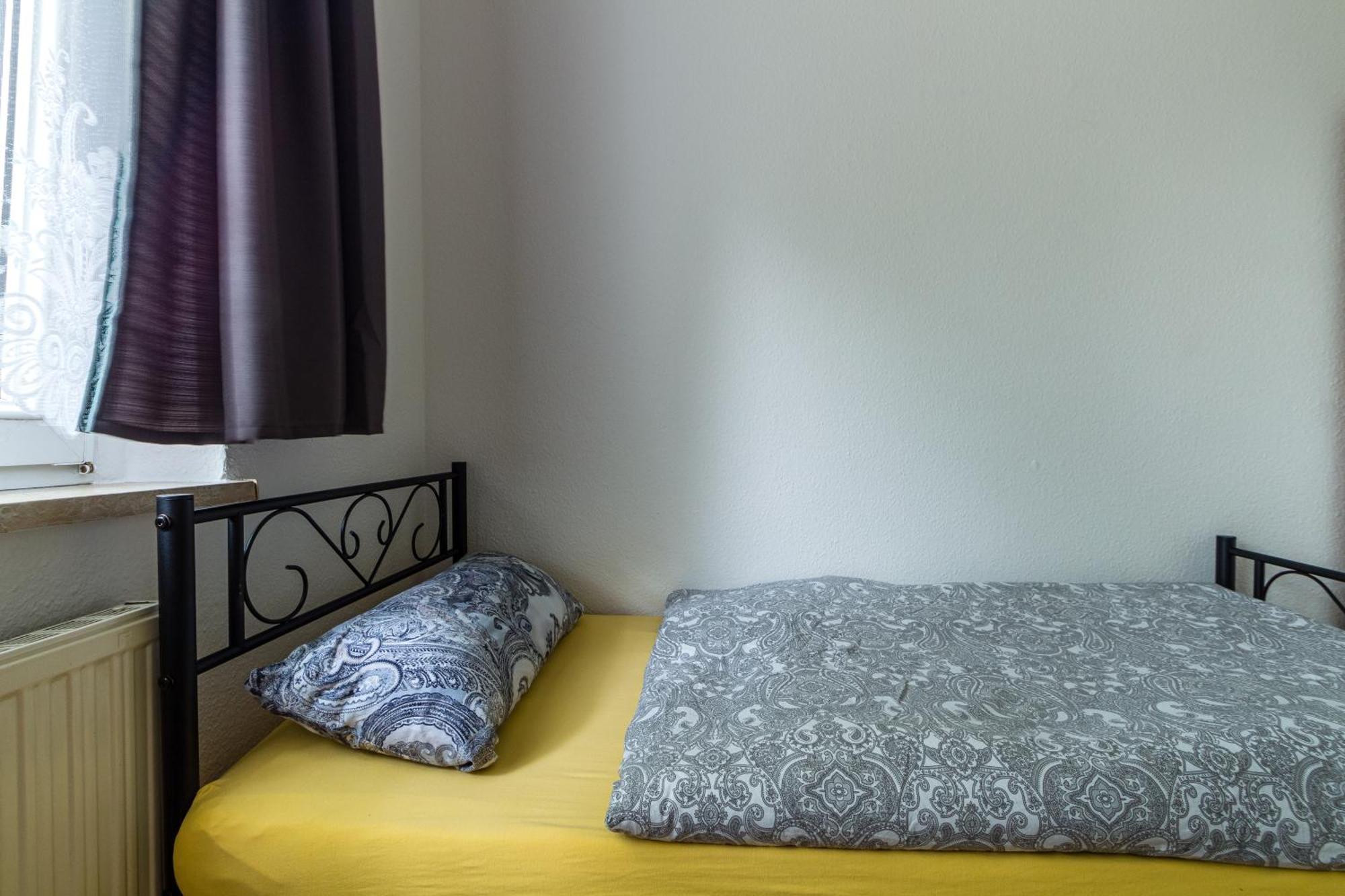 Handwerker-apartment In 3 Zimmer, 5 Einzelbetten, Optimale Lage Leipzig